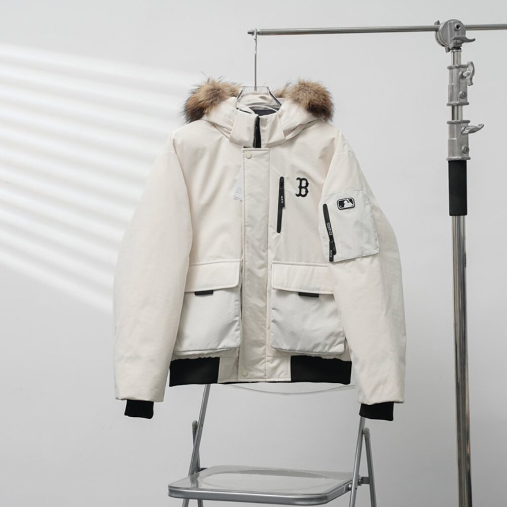 MLB Yankees White Hooded Down Jacket